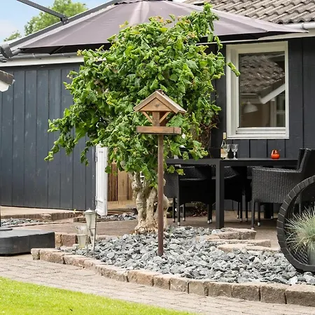 Awesome In W/ 3 Bedrooms Tatil Evi Haderslev